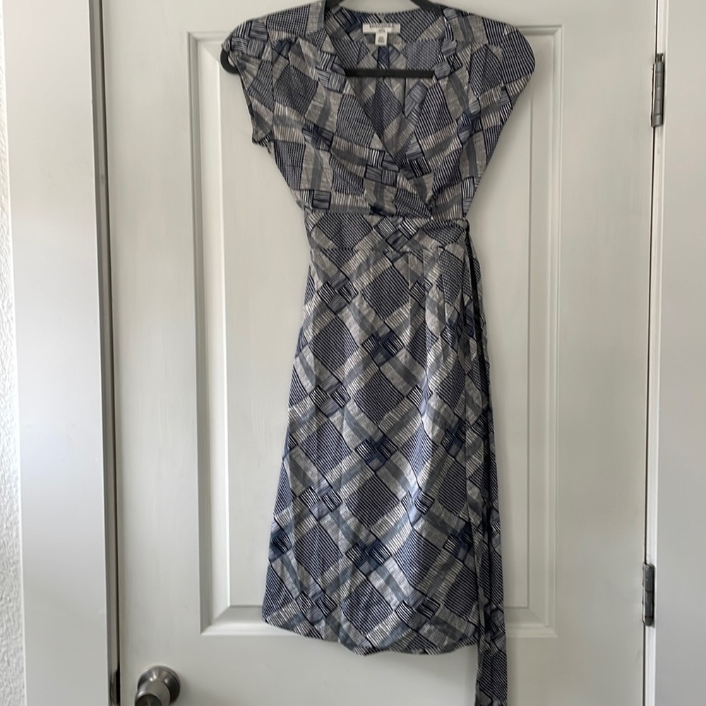 Banana Republic Ladies wrap dress